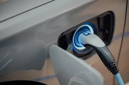Installation de borne de recharge rapide pour voiture électrique à Marrakech